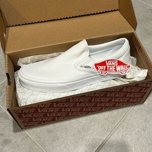 new with tags vans slip-o